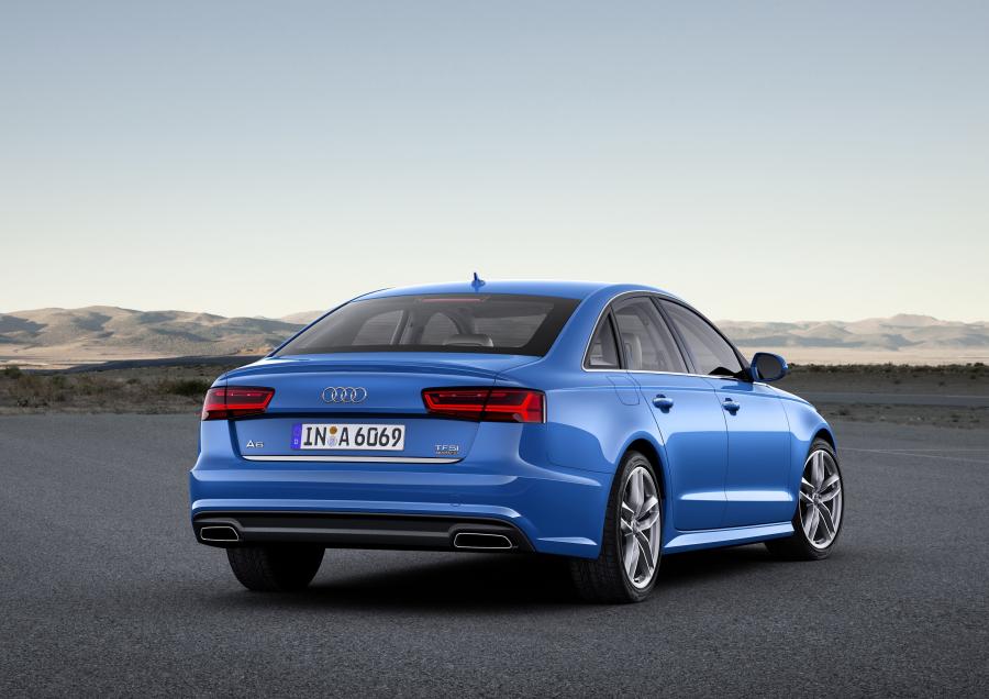  Audi A6 TFSI Quattro S-Line 2016 года  (WW) (фото 6 из 18)